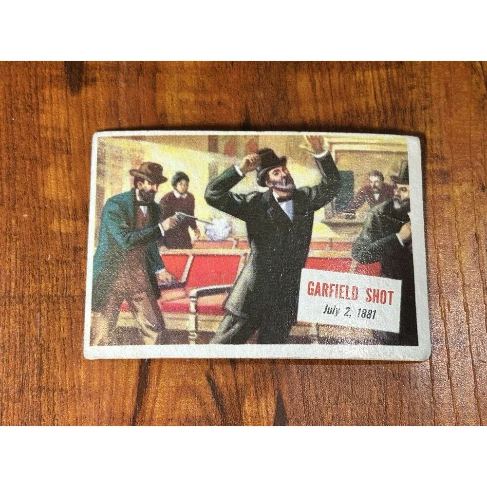 Lot of (2) 1954 Topps Scoop Scoops Garfield Shot #9 & President Lincoln Shot #6